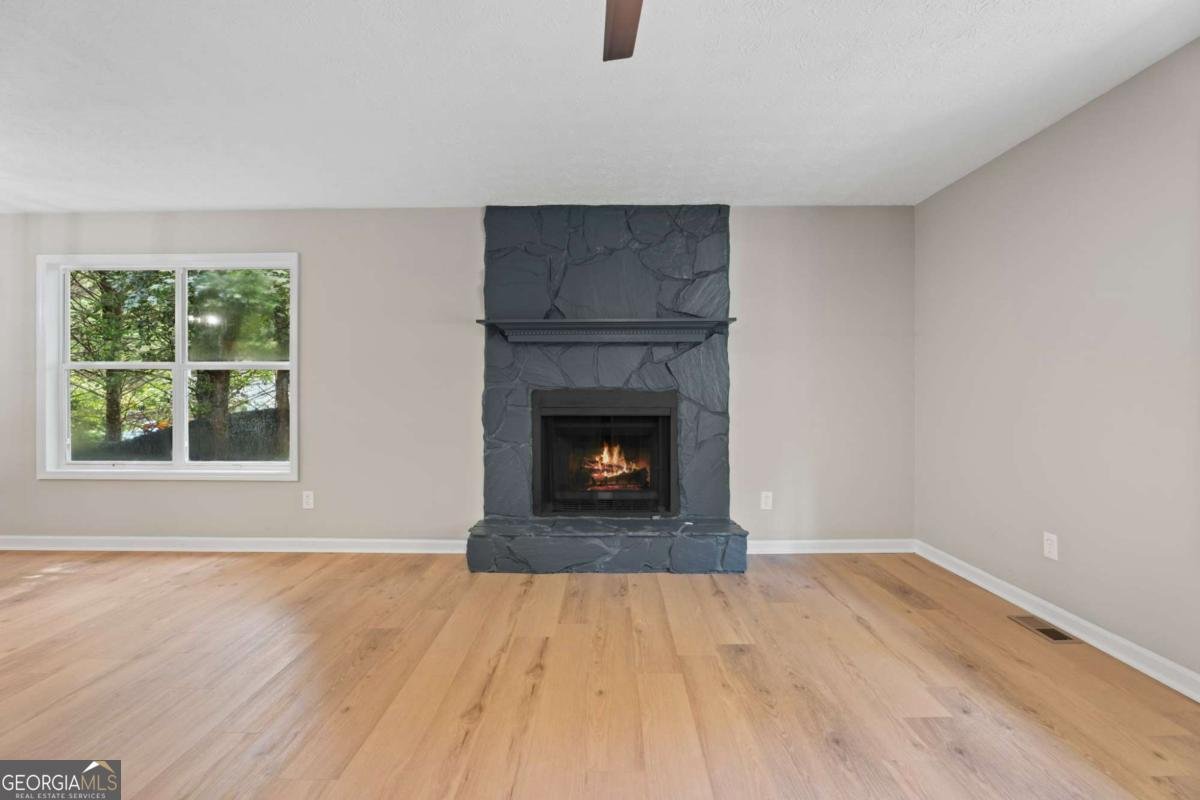 4553 Mars Court Acworth - Photo 8