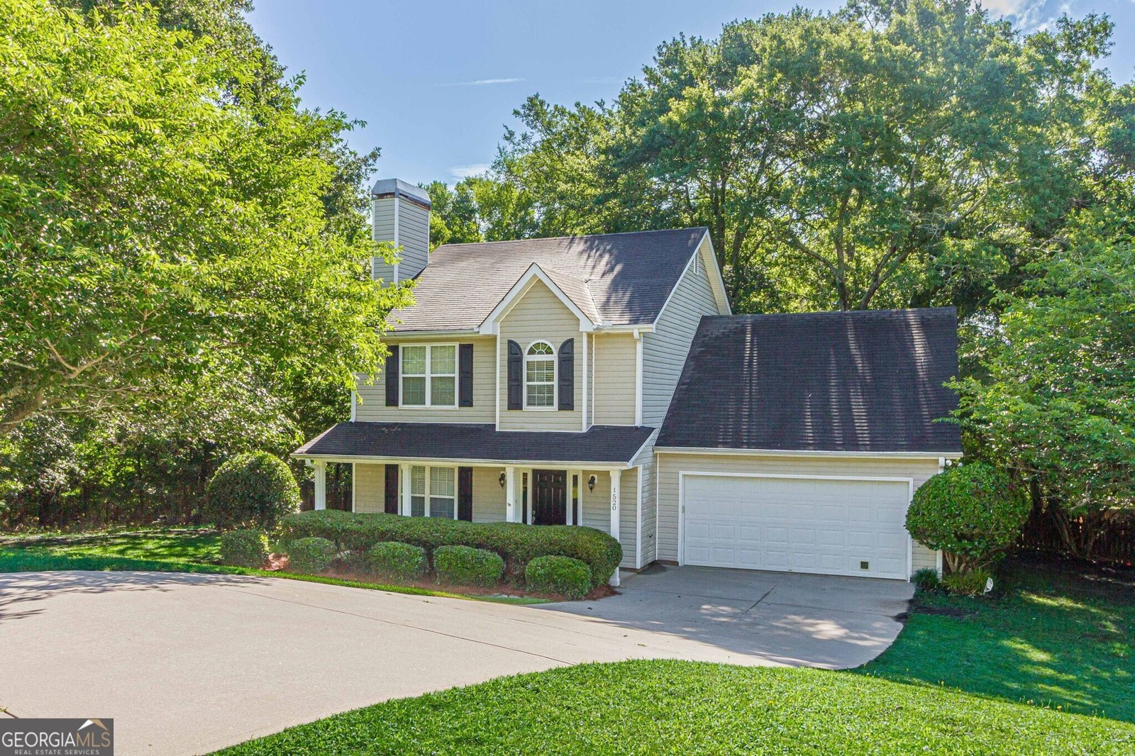 1520 Riverglen Drive Loganville - main photo
