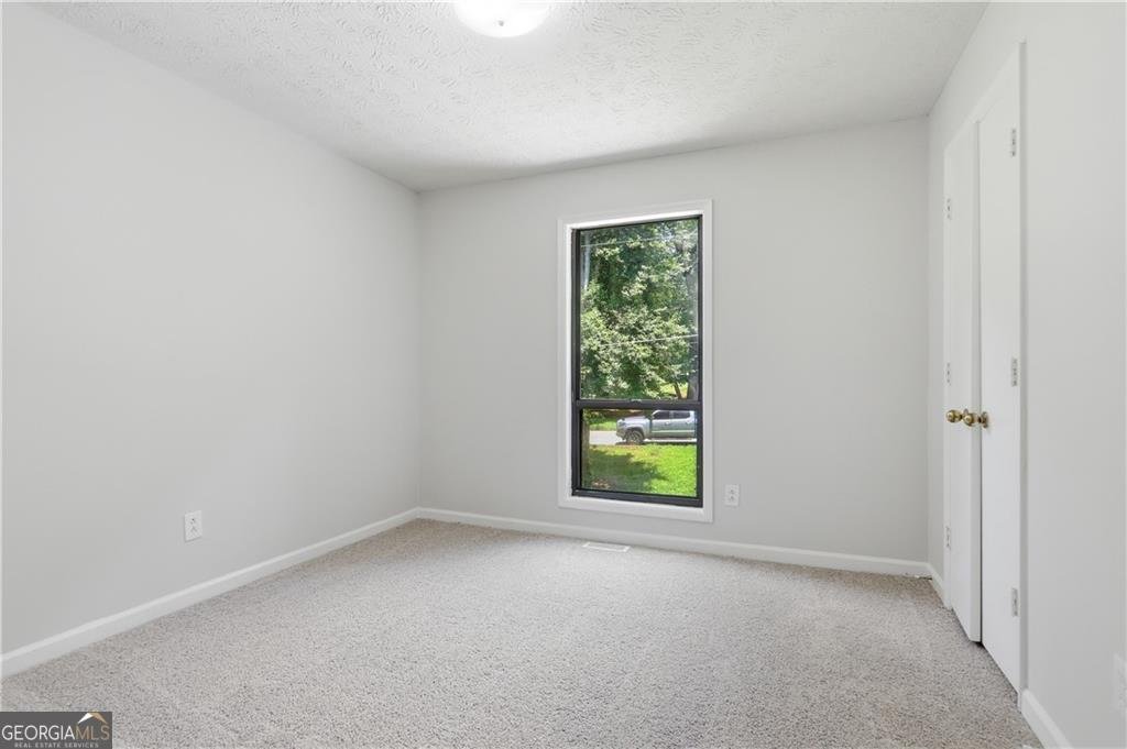 5009 Redan Circle Stone Mountain - Photo 24