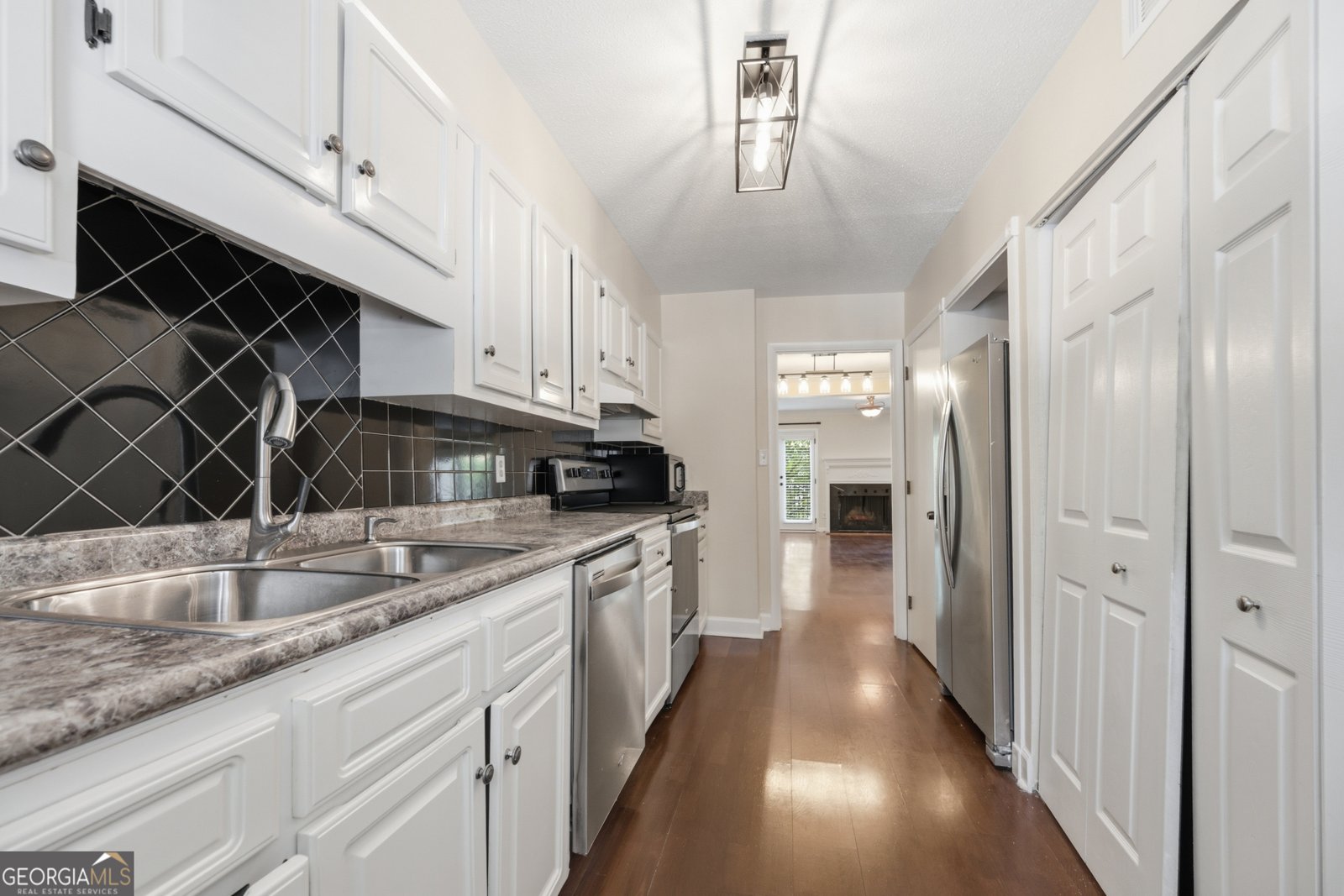 3633 Stonewall Drive Atlanta - Photo 9
