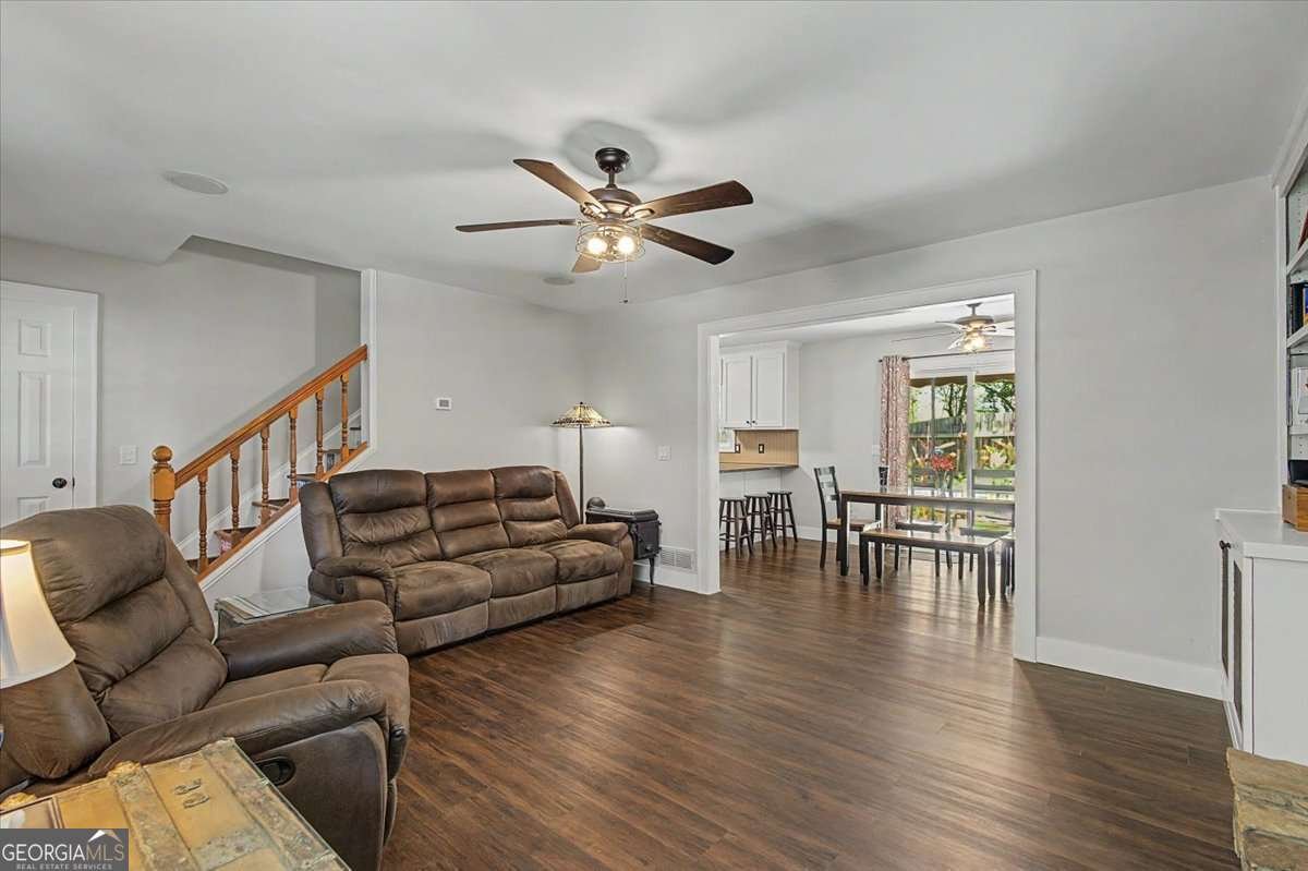 5010 Mercedes Drive Cumming - Photo 8