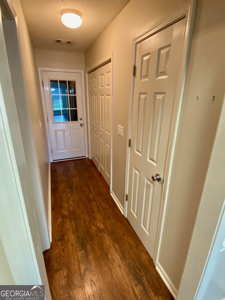 525 Sugarloaf Drive Macon - Photo 13