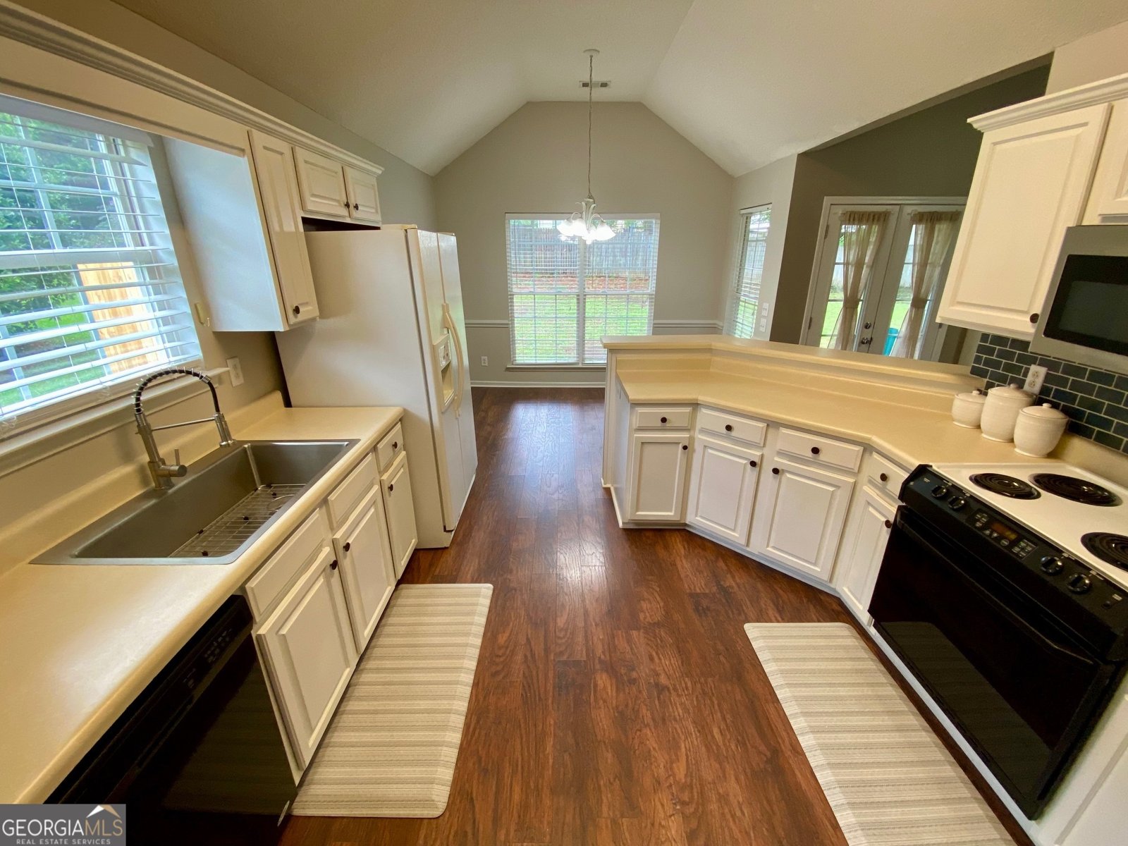 525 Sugarloaf Drive Macon - Photo 9