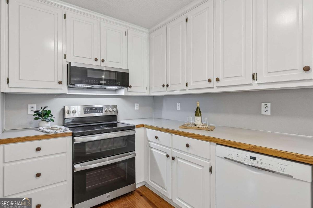 126 Delaney Pine Drive Waleska - Photo 11