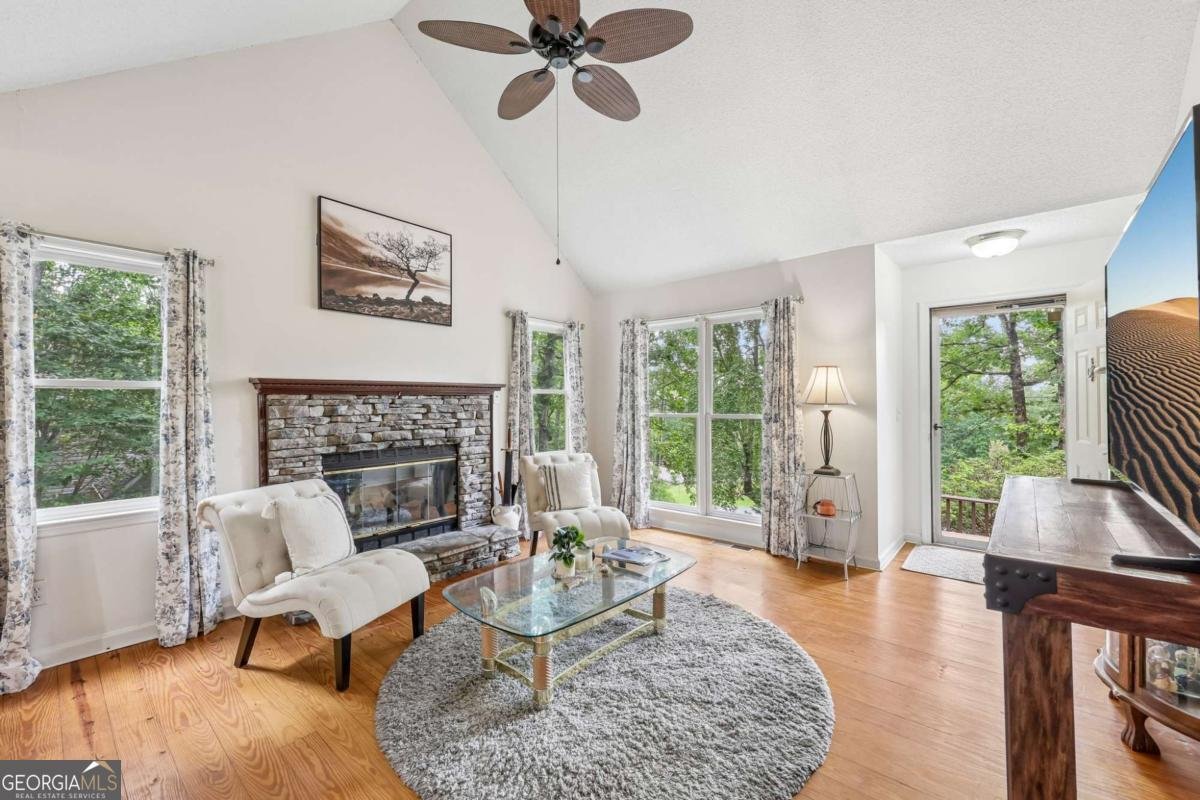 126 Delaney Pine Drive Waleska - Photo 6