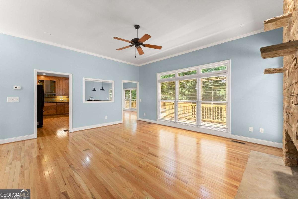 6277 Lakeview Drive Buford - Photo 10