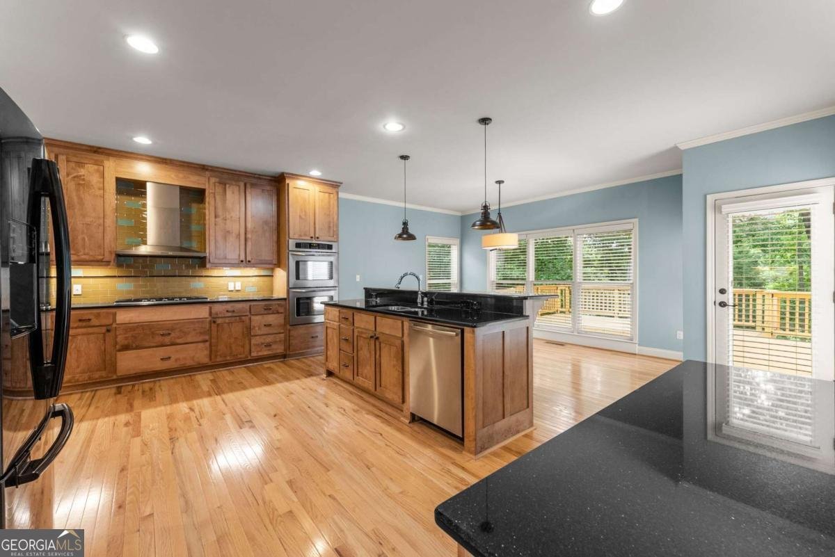 6277 Lakeview Drive Buford - Photo 16