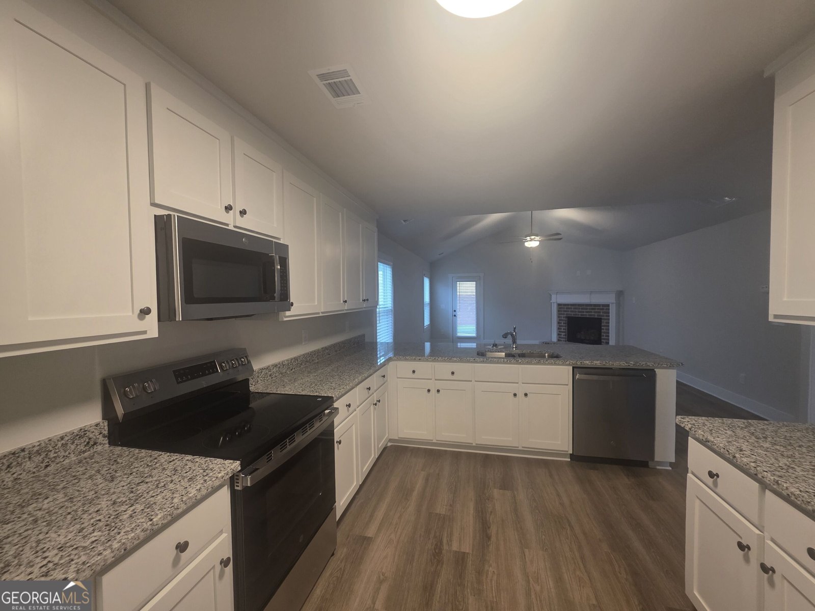 151 Charlie Way Winder - Photo 6