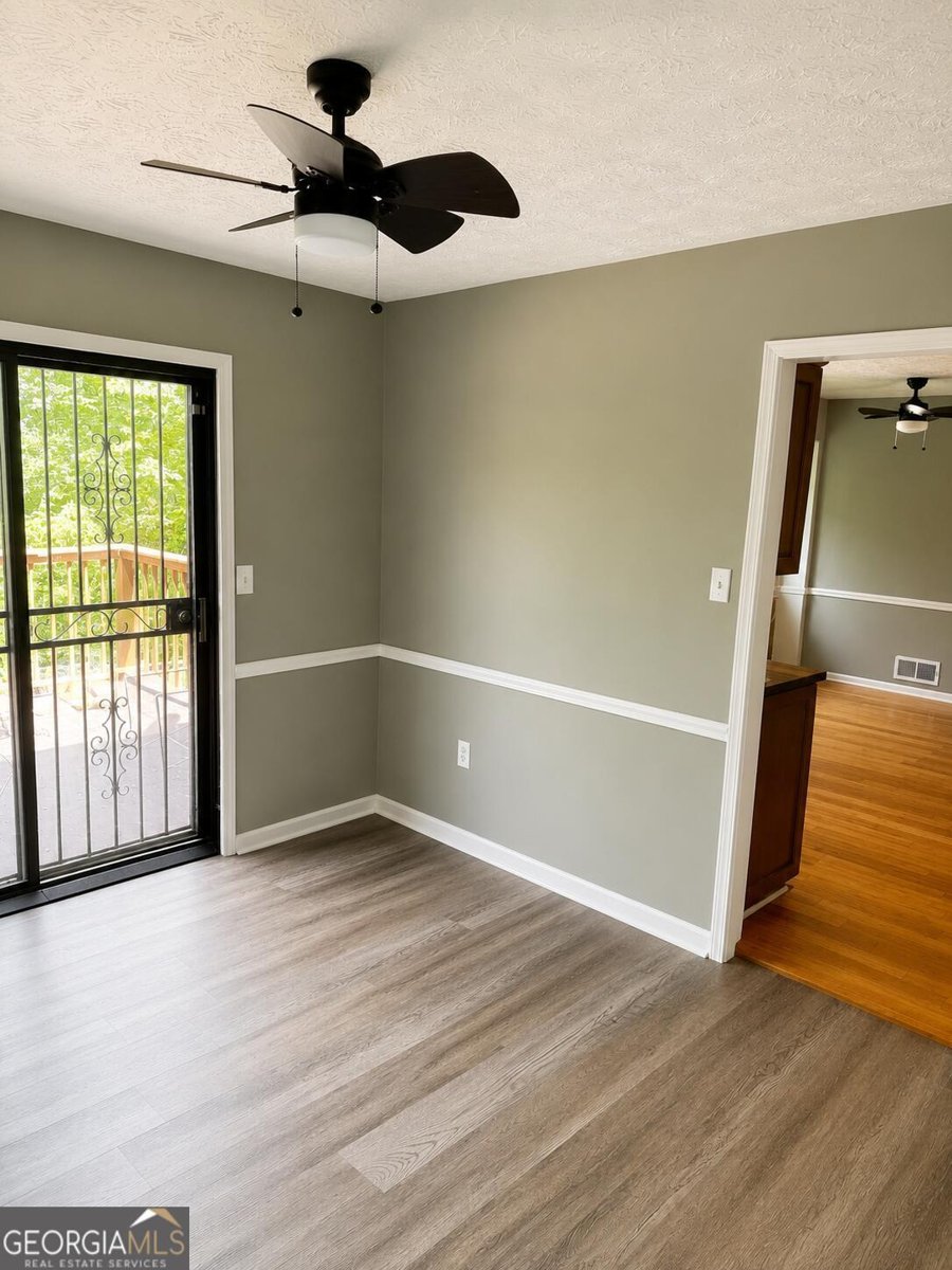 4431 Autumn Hill Drive Stone Mountain - Photo 17