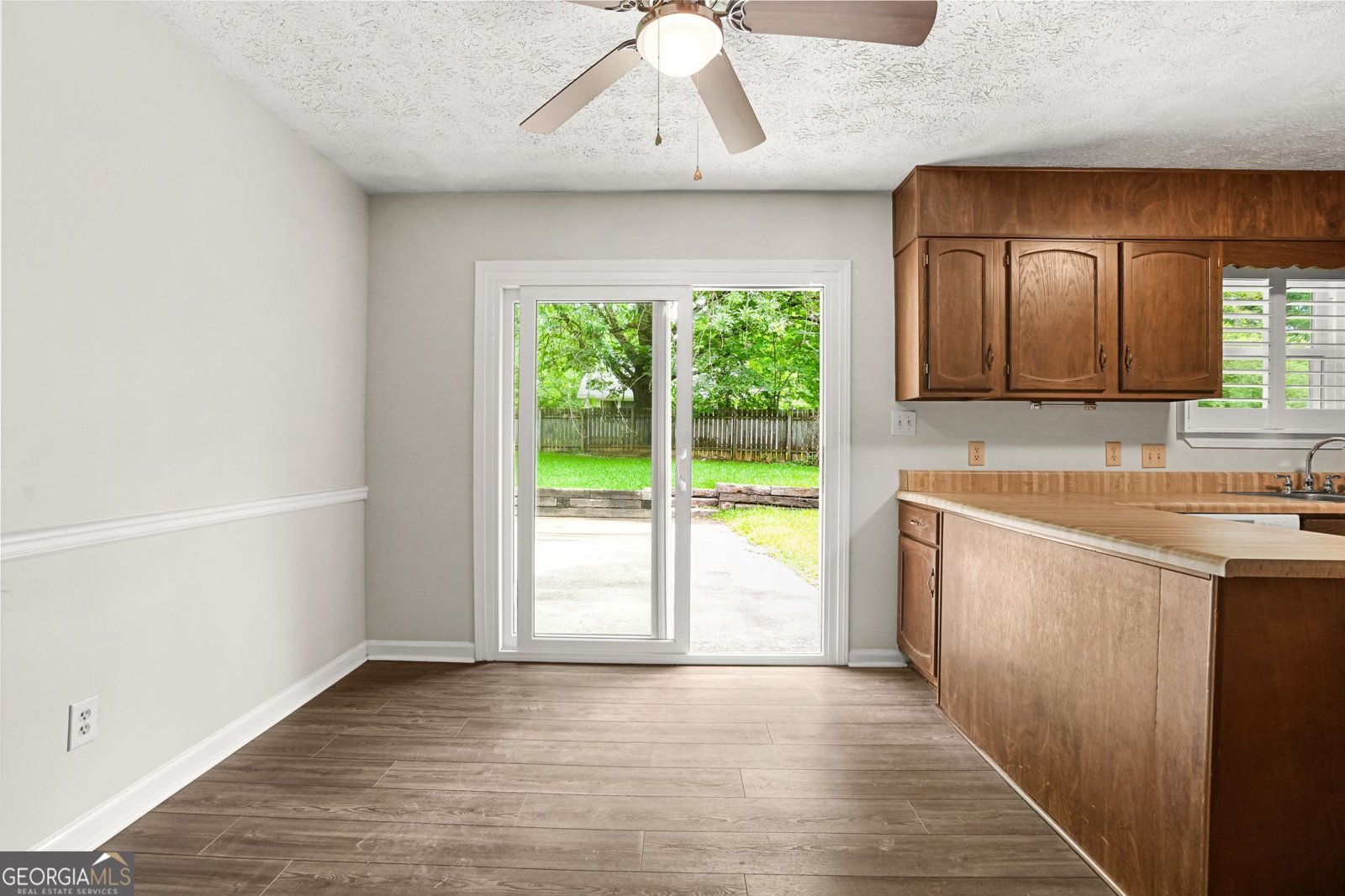 6988 Tan Bark Court Riverdale - Photo 12