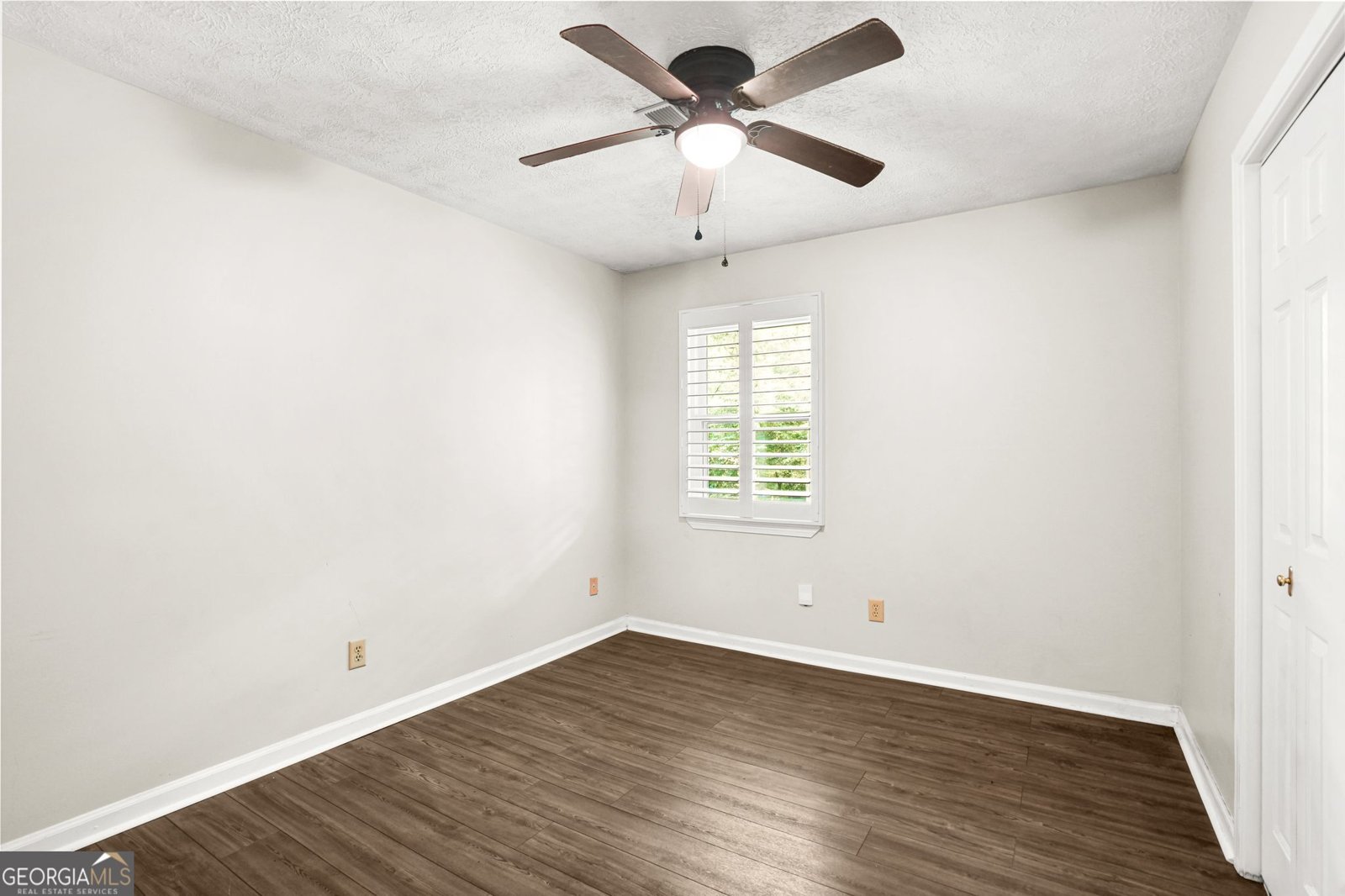 6988 Tan Bark Court Riverdale - Photo 15