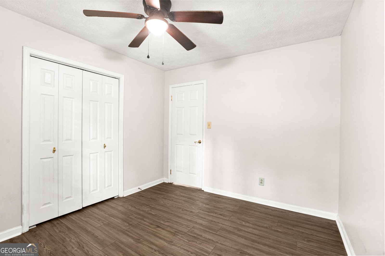 6988 Tan Bark Court Riverdale - Photo 16