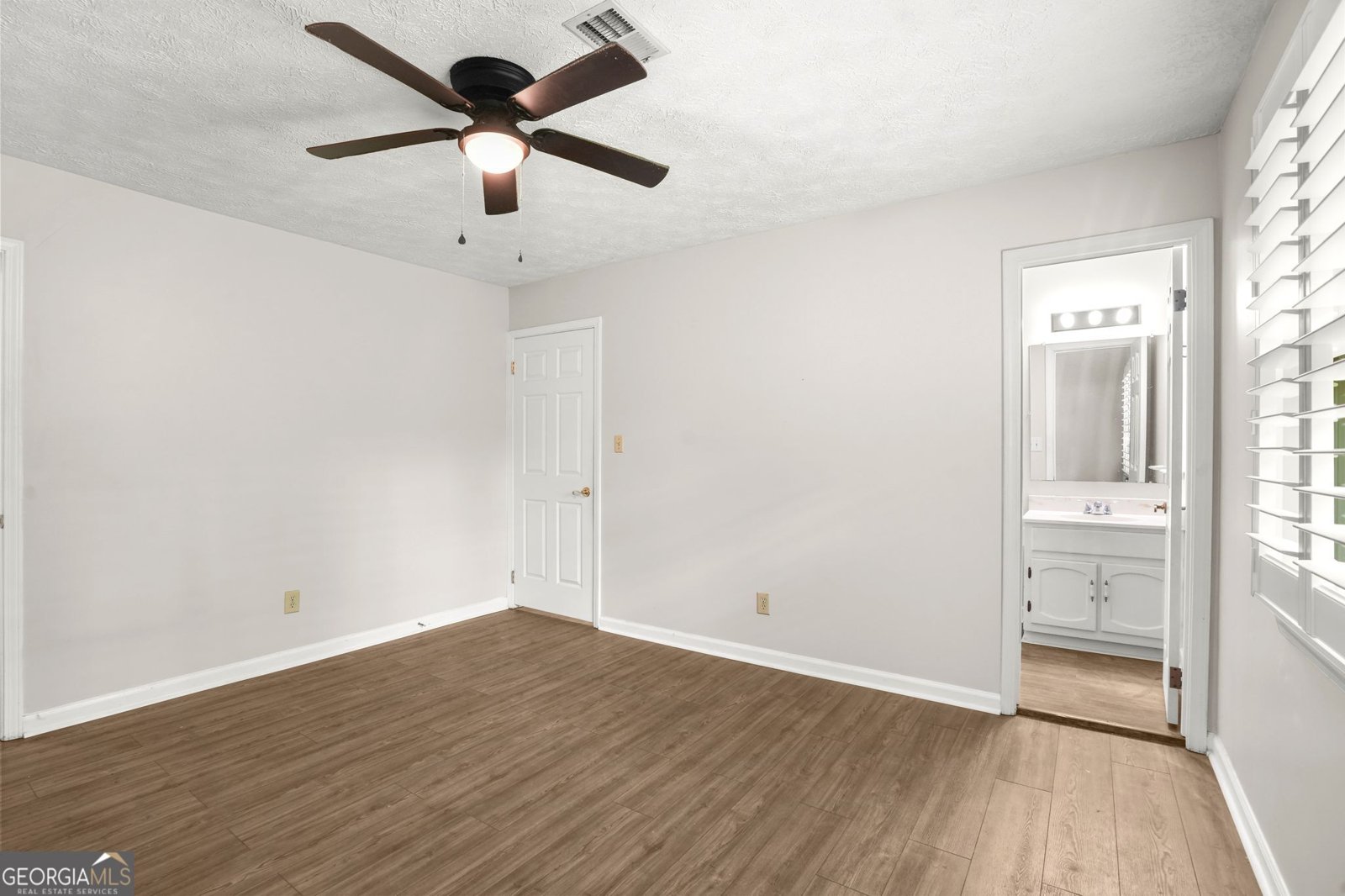 6988 Tan Bark Court Riverdale - Photo 21