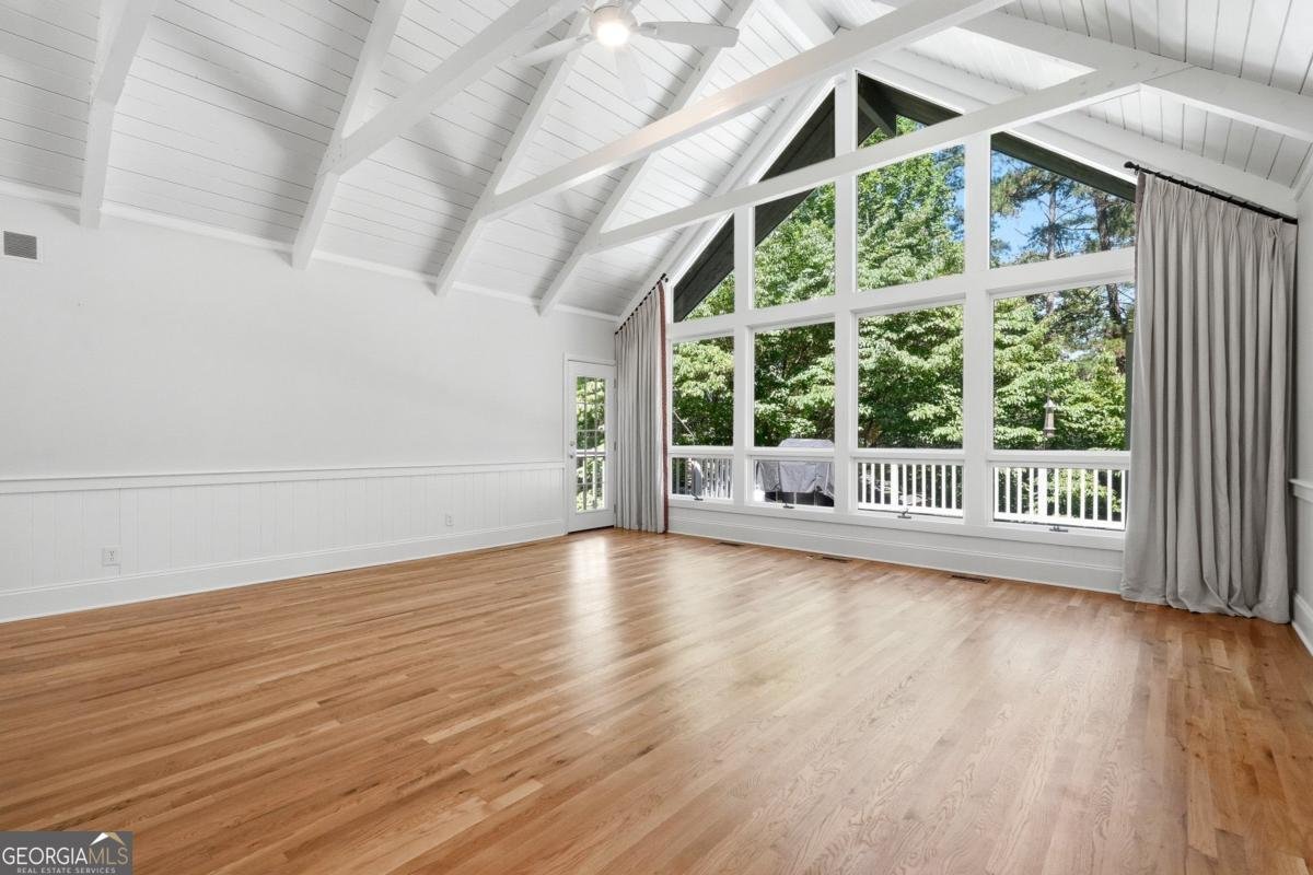 6504 Yacht Club Road Flowery Branch - Photo 12