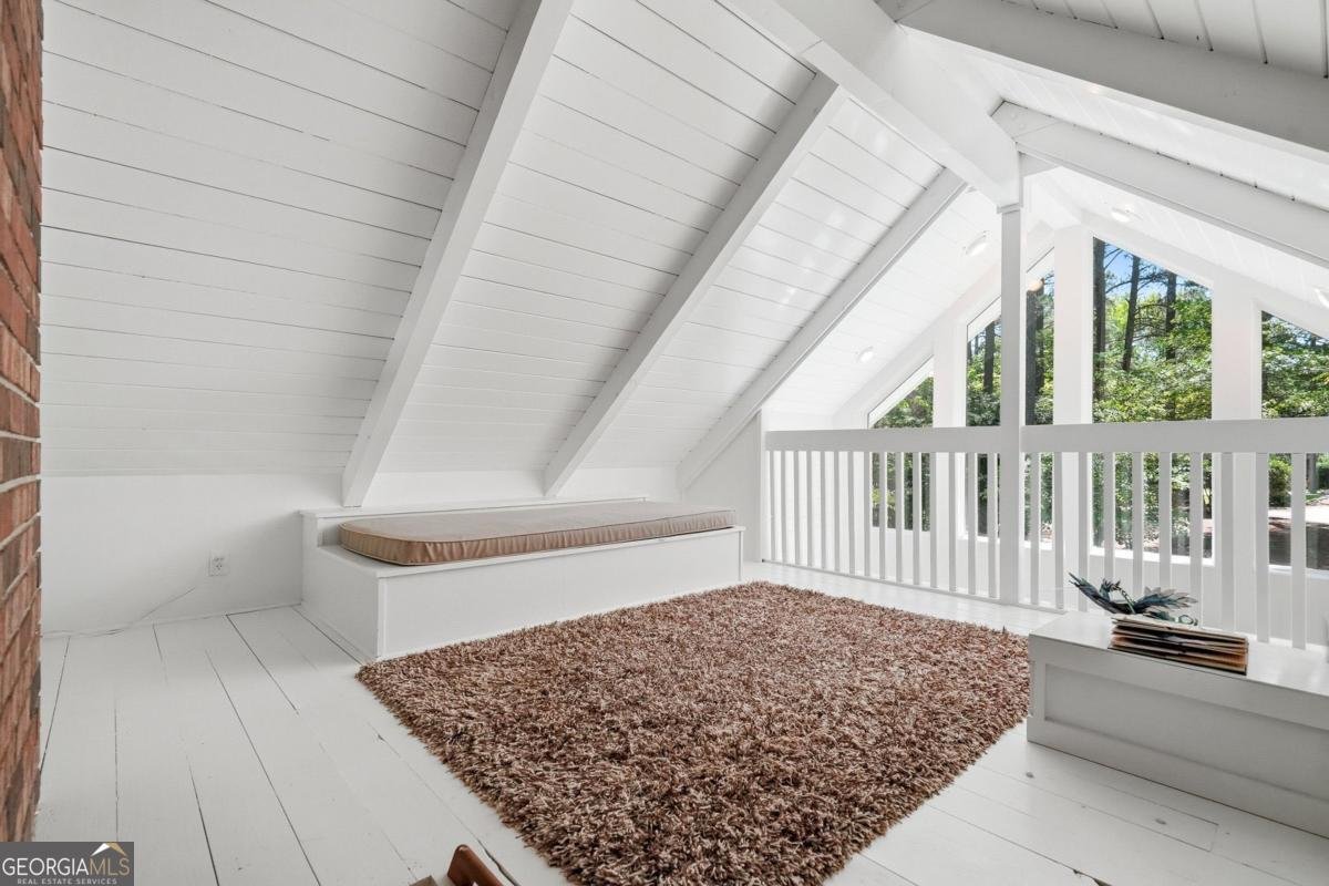 6504 Yacht Club Road Flowery Branch - Photo 15