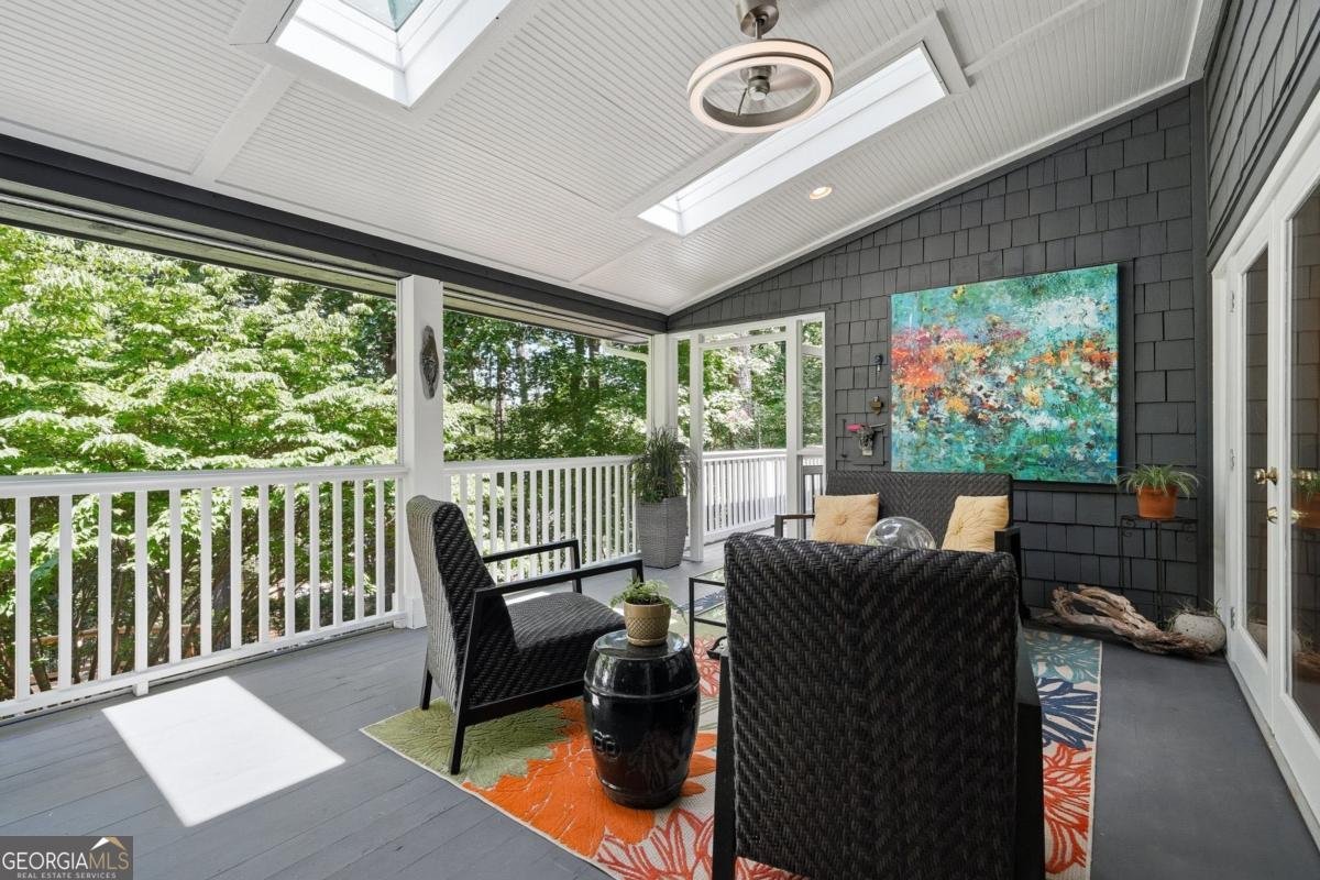6504 Yacht Club Road Flowery Branch - Photo 18