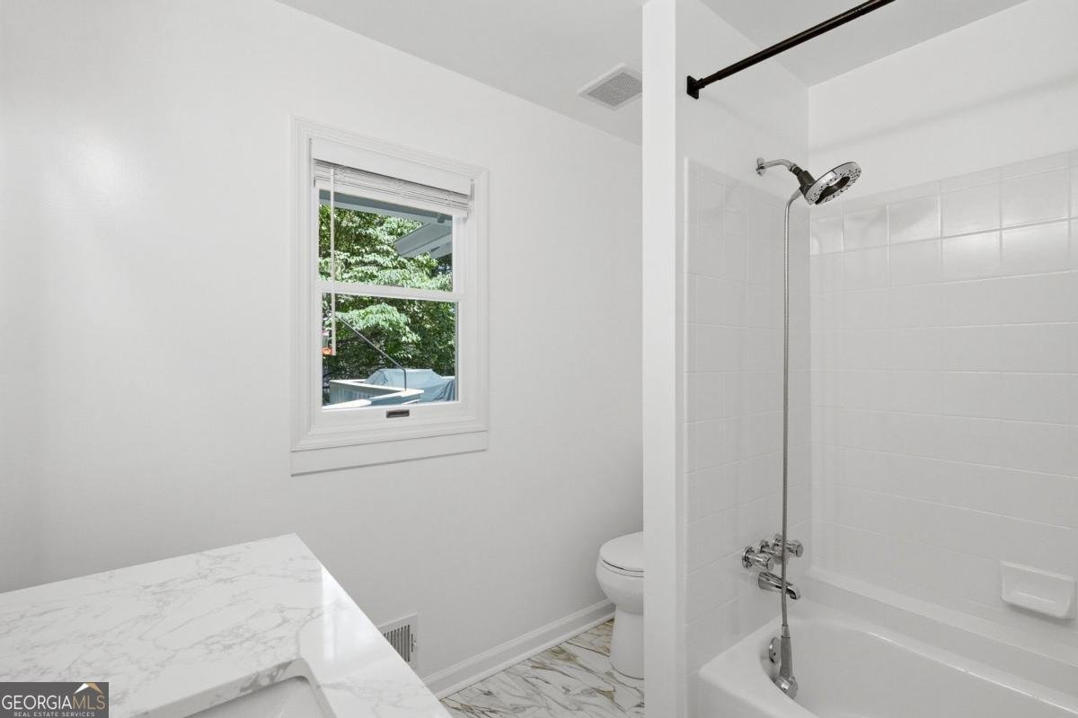 6504 Yacht Club Road Flowery Branch - Photo 39