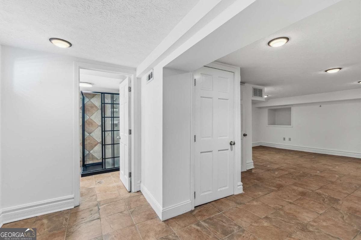 672 Kennesaw Avenue Atlanta - Photo 22