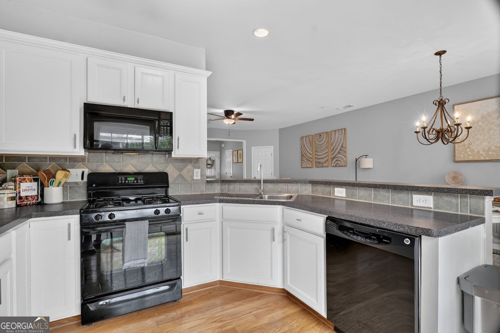 251 Kigian Trail Woodstock - Photo 9