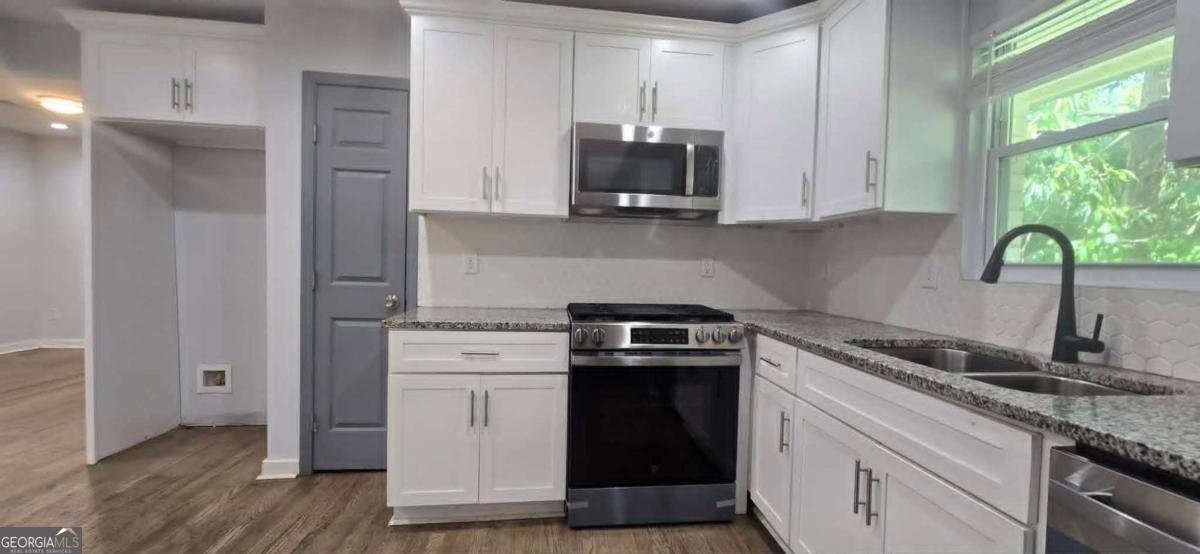 2410 Macon Drive Atlanta - Photo 8