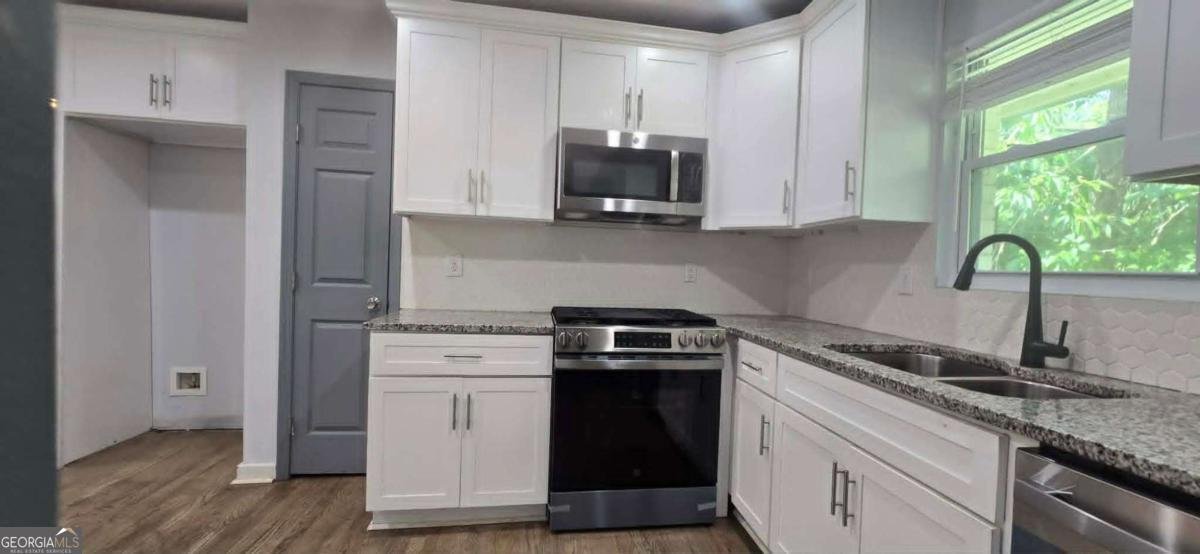 2410 Macon Drive Atlanta - Photo 9