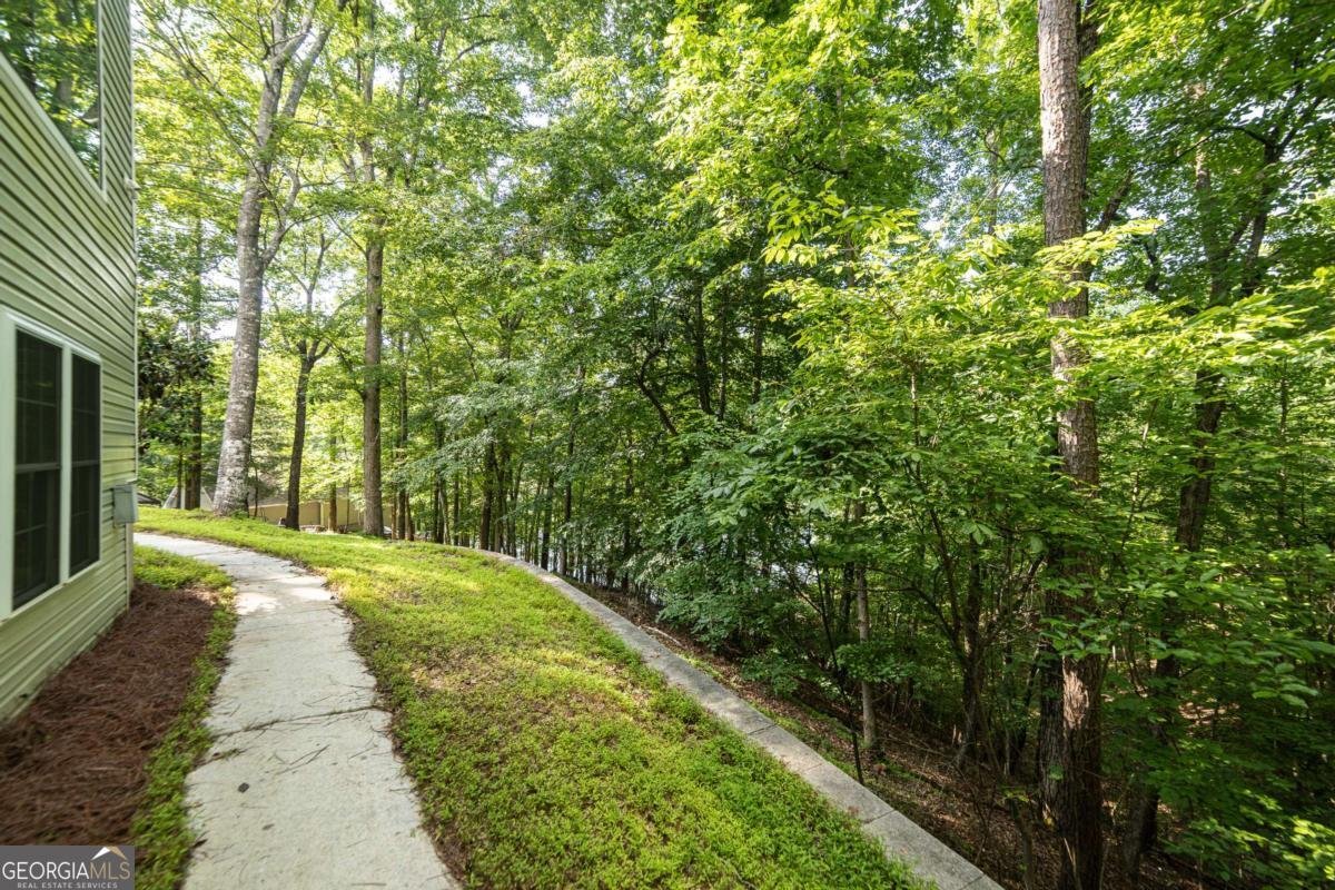 7822 Beachwood Drive Murrayville - Photo 15