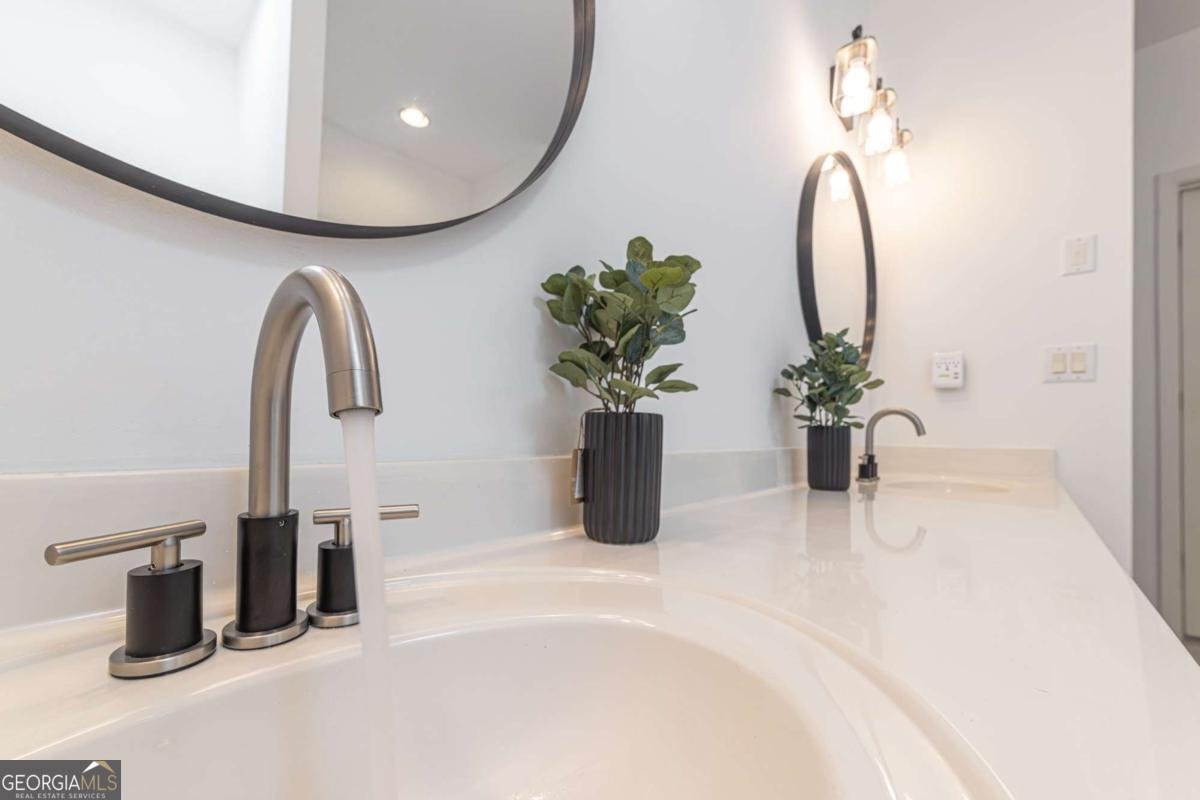 7822 Beachwood Drive Murrayville - Photo 52