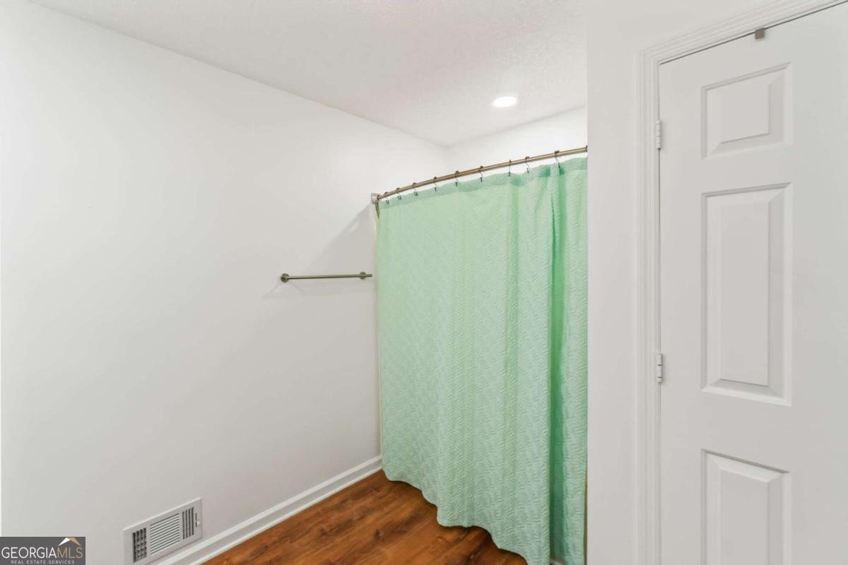 725 Nix Drive Gainesville - Photo 28