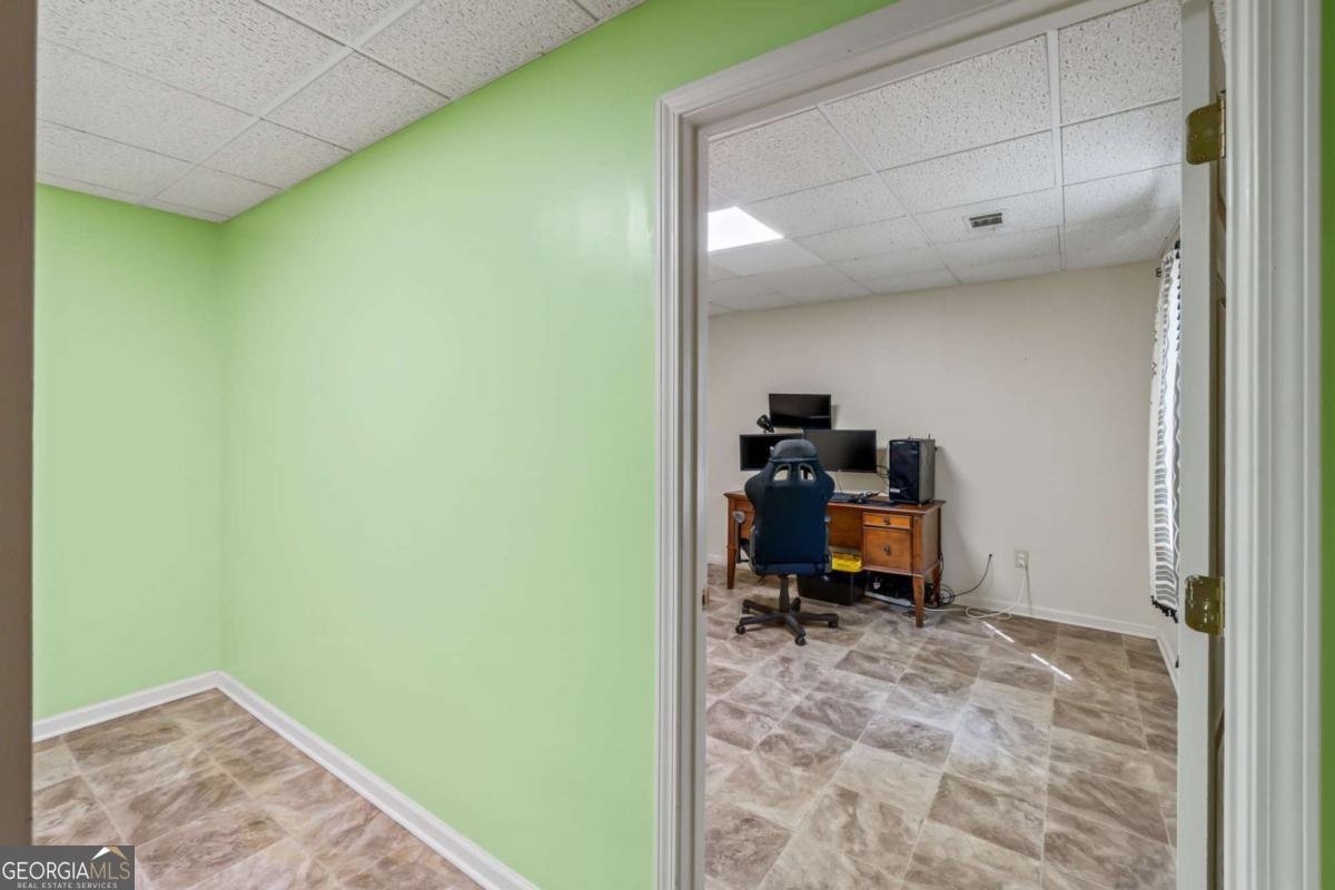 725 Nix Drive Gainesville - Photo 32