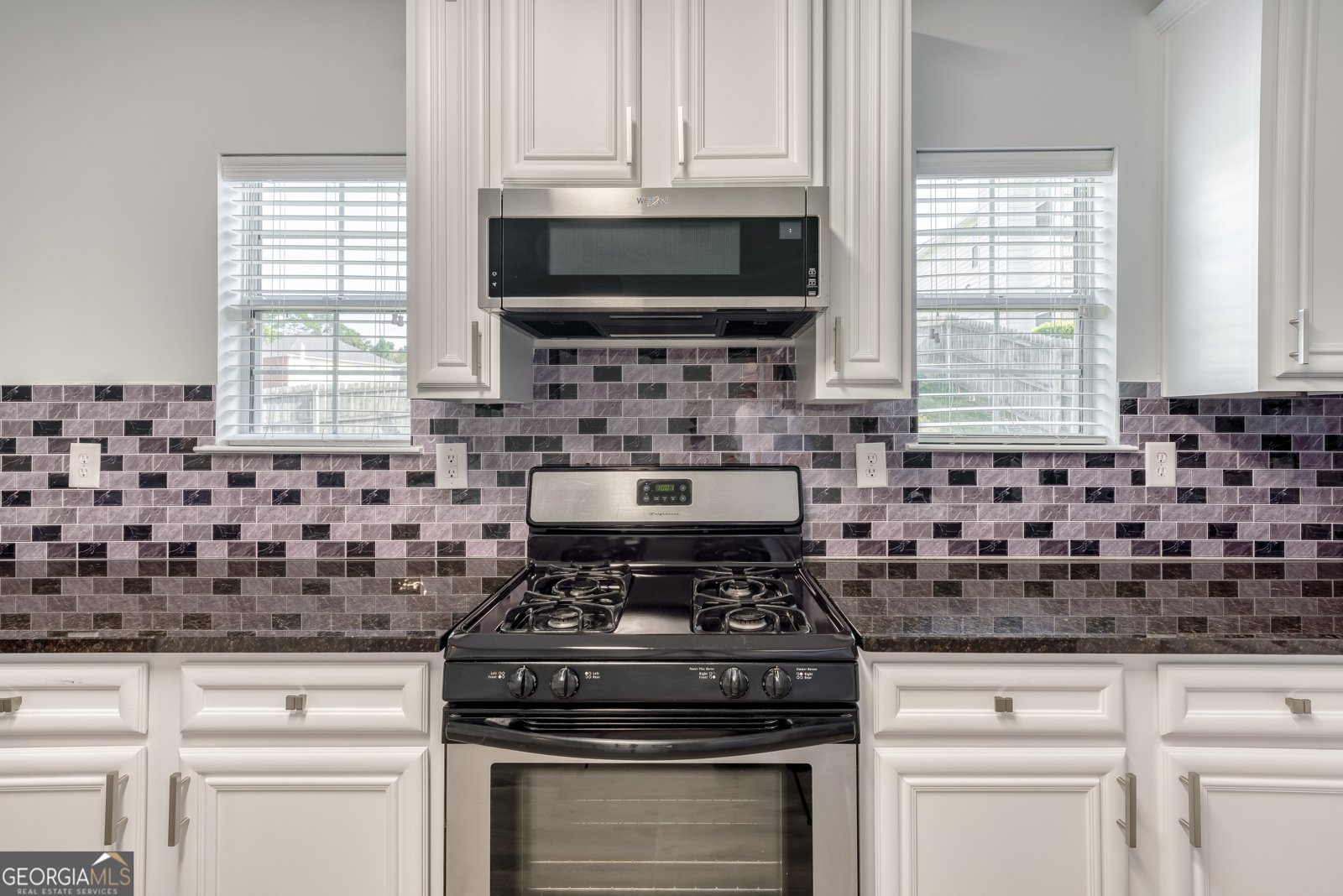 3772 SUNBRIDGE Drive Snellville - Photo 9