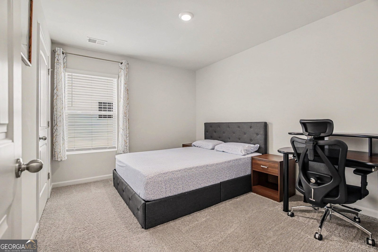 8236 Castleton Drive Fairburn - Photo 19