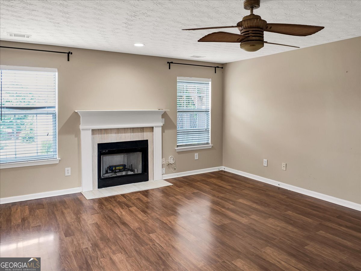 3725 Crescent Walk Lane Suwanee - Photo 8