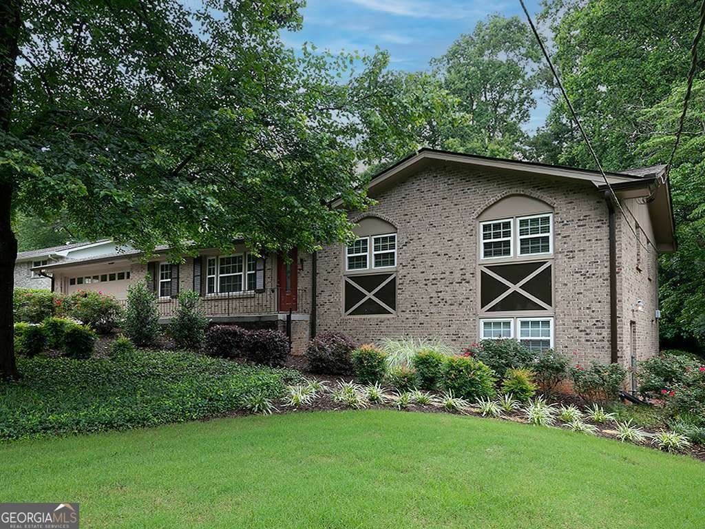 226 King David Drive Lilburn - main photo