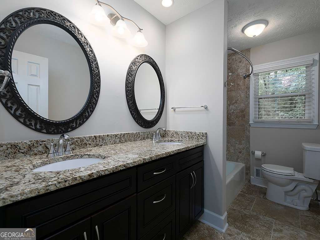 226 King David Drive Lilburn - Photo 27