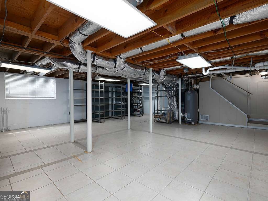 226 King David Drive Lilburn - Photo 29