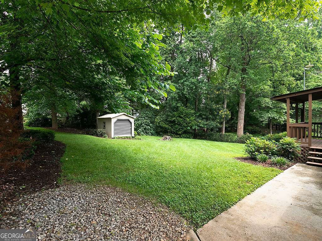 226 King David Drive Lilburn - Photo 35