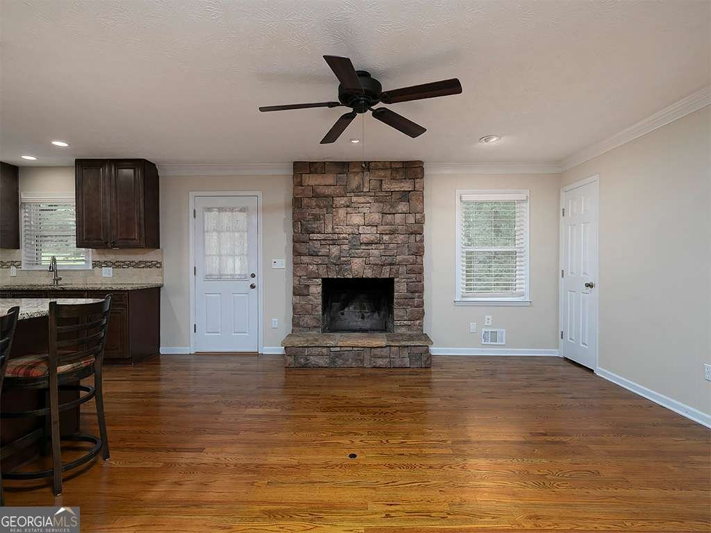 226 King David Drive Lilburn - Photo 8