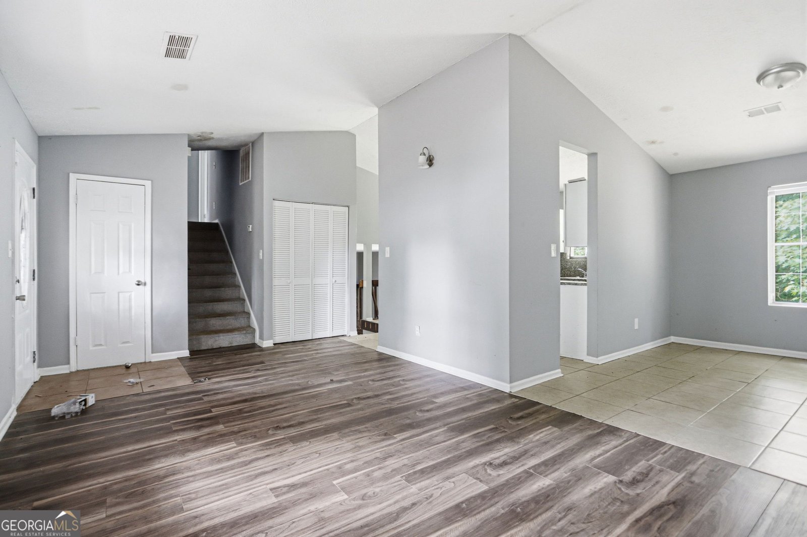 5389 Martins Crossing Road Stone Mountain - Photo 10
