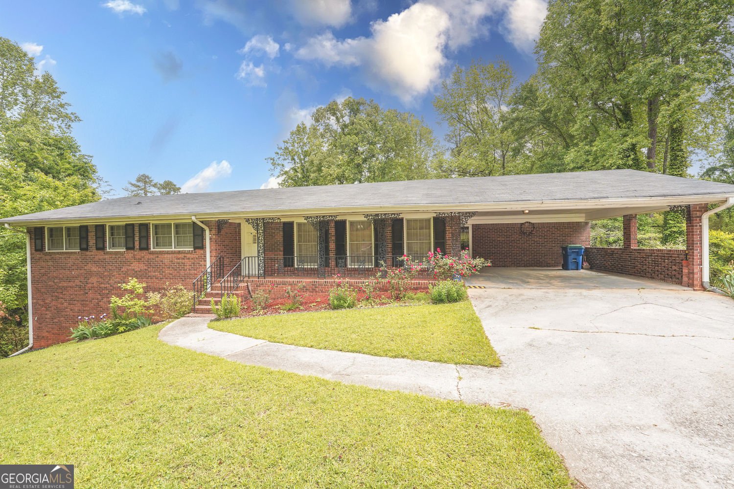 3560 Emily Way Atlanta - main photo