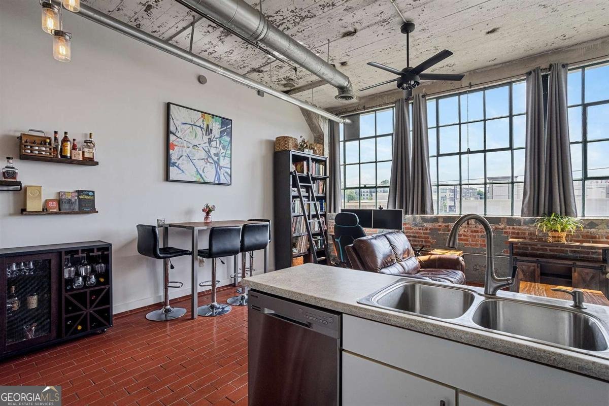 881 Memorial Drive Atlanta - Photo 10