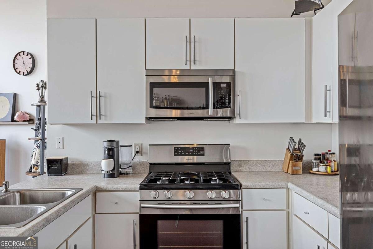 881 Memorial Drive Atlanta - Photo 9