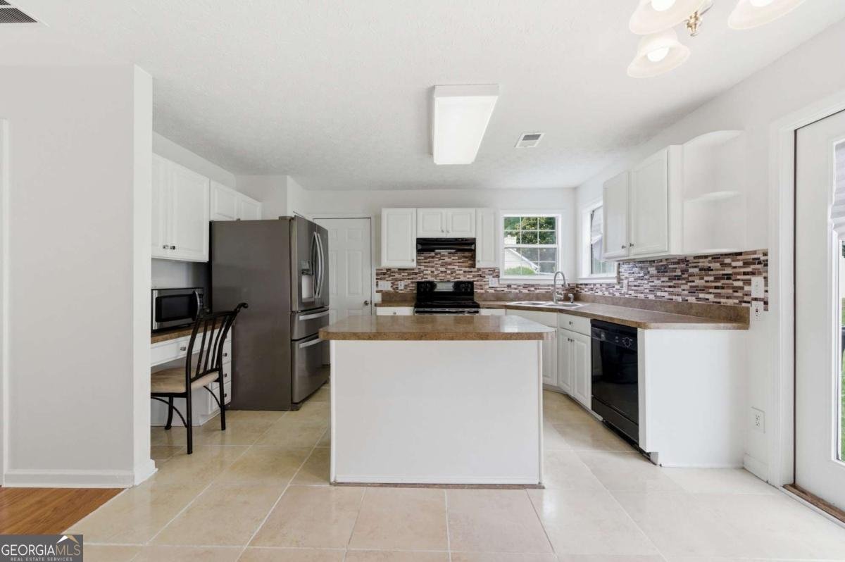 4628 Unicorn Point Powder Springs - Photo 9