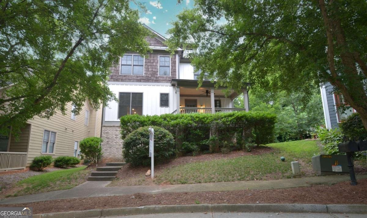 1376 Park Trace Atlanta - main photo