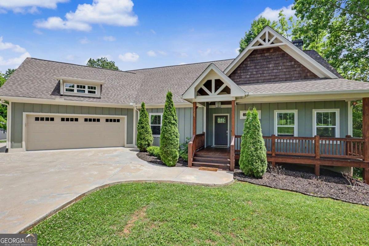 1220 Dogwood Trail Hiawassee - main photo