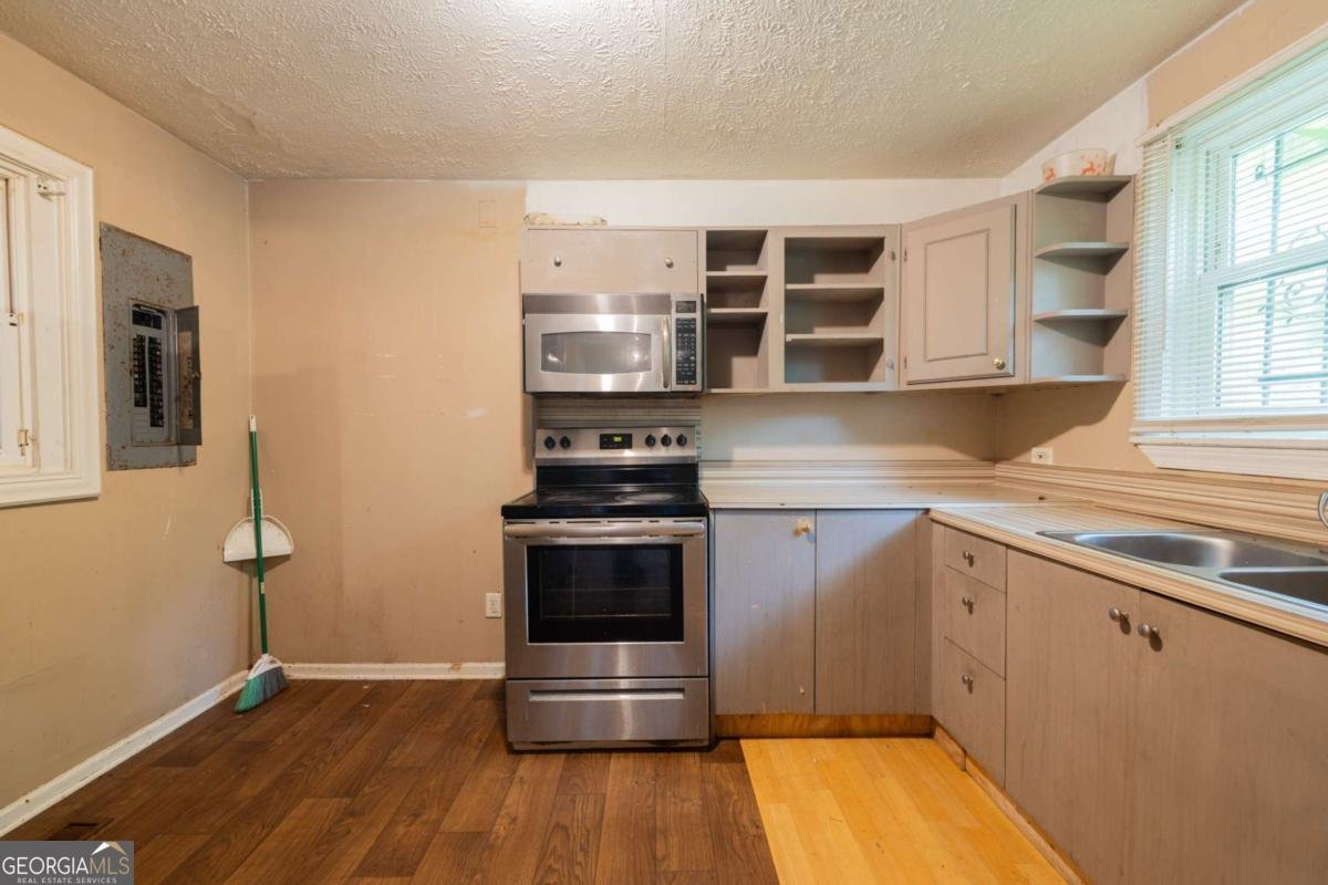 3838 Old Gordon Road Atlanta - Photo 9