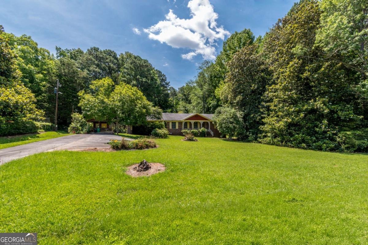 2218 Young Road Stone Mountain - Photo 6