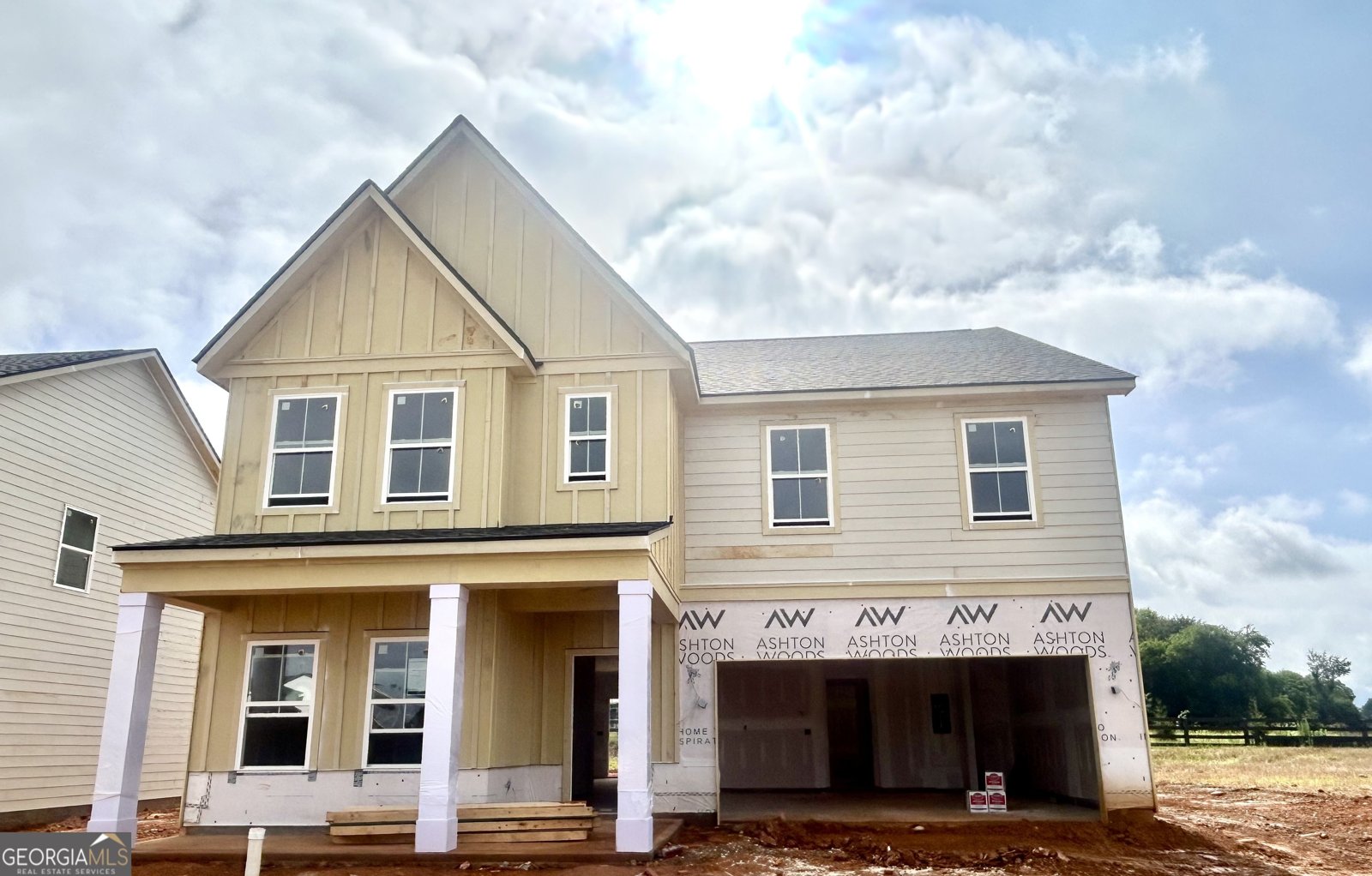 709 Mistwood Way Cartersville - main photo