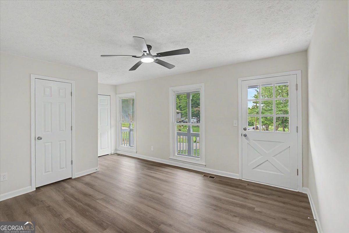 6380 Valhalla Drive Douglasville - Photo 8