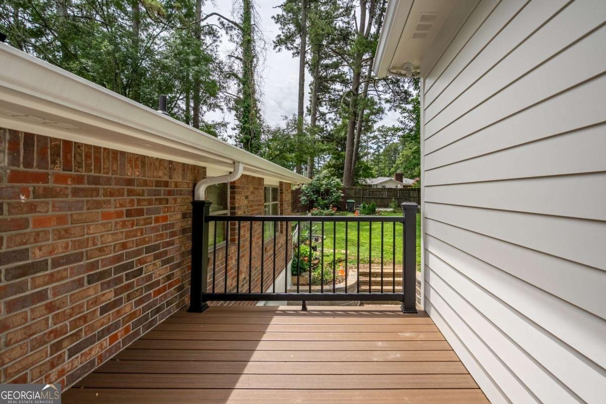 3430 Hillbrook Court Marietta - Photo 8