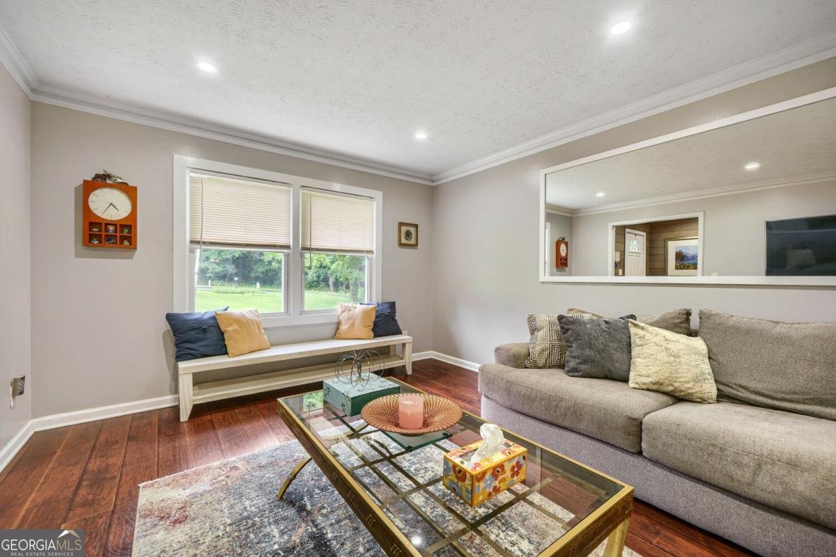 5042 Stephens Drive Lilburn - Photo 6